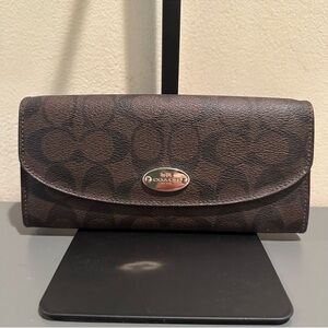 Coach Brown Signature Wallet Coach Brown